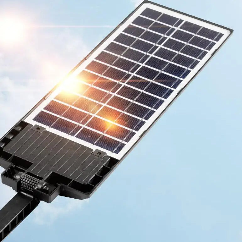 مصباح الطاقة الشمسية solar light lamp 300w Lampadaire projecteur solaire economique