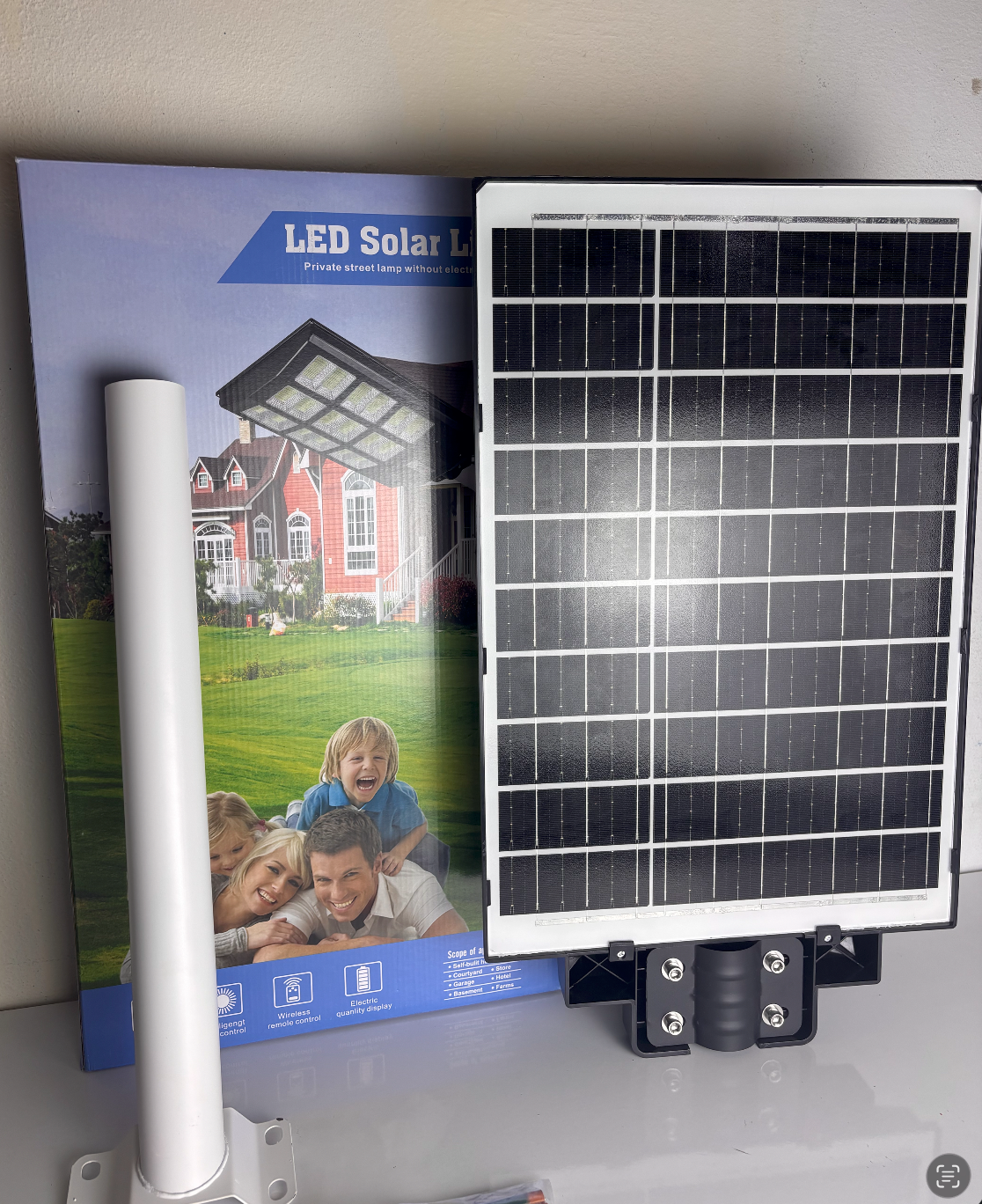 مصباح الطاقة الشمسية Solar Street Light 600w Garden Solar Lighting