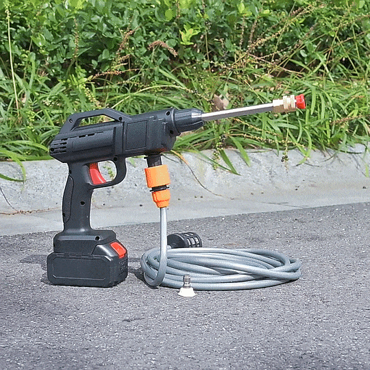 رشاش ماء لاسلكي للرش والسقي بكل احترافية مع 2 بطاريات 48 فولط